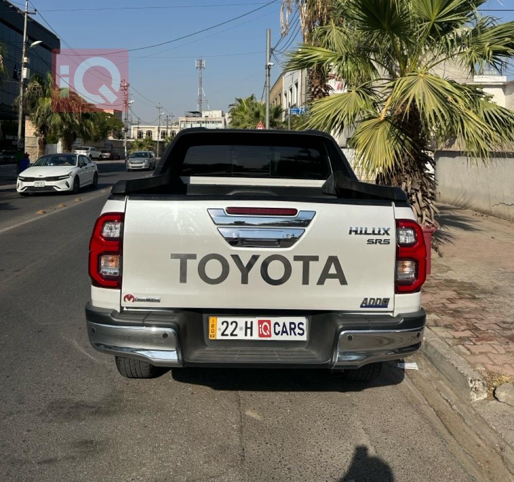 تويوتا هايلوكس